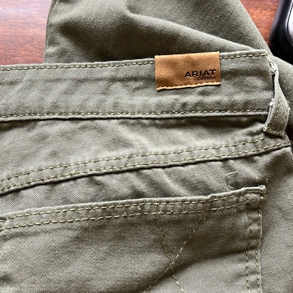 Ariat Ella Twill Trouser Size 32S - Picture 5 of 8